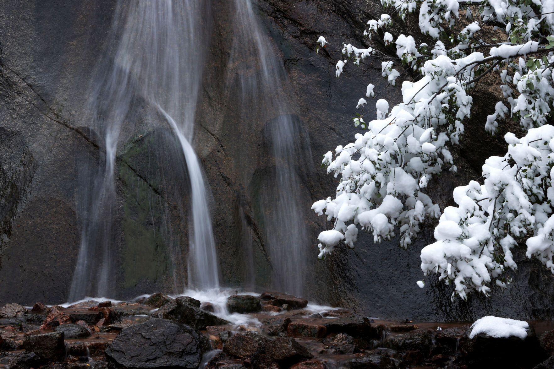 091020-news-snow 9.jpg
